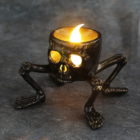 Skull Grip Candle Lantern – Eerie Elegance for Night Ambience
